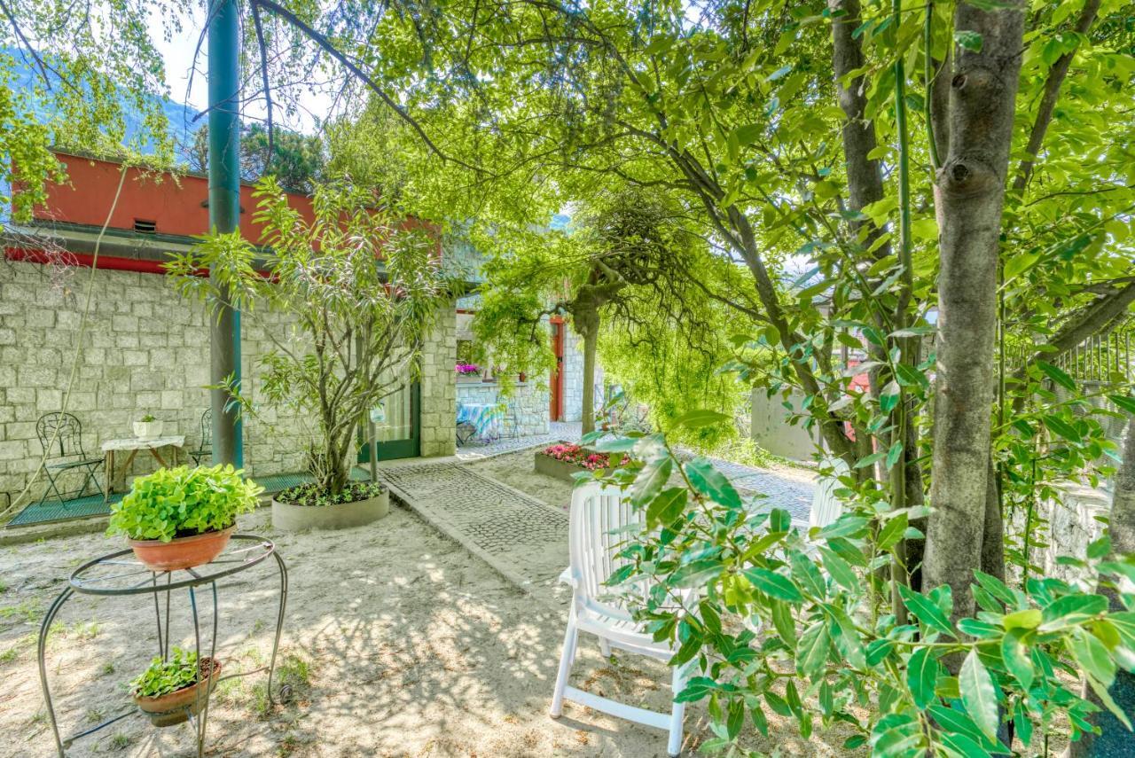 B&B San Rocco Capo di Ponte ภายนอก รูปภาพ